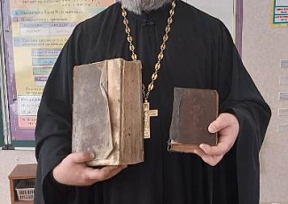 Ко дню православной книги в библиотеках города проведён ряд мероприятий