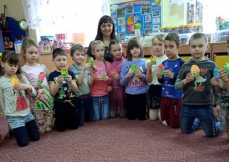 Сотрудники библиотеки провели утренник для воспитанников детского сада